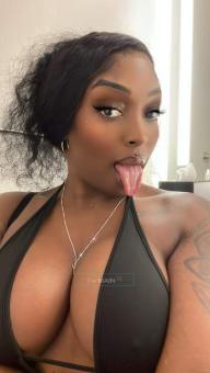ChicagoBaddie Here TsBiankaDamanii Looking For Fun And Right Now, 24