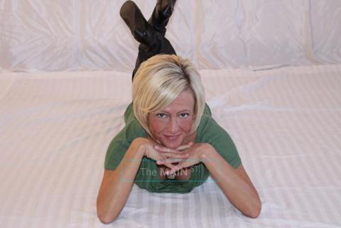 ** Megan Friday 12 - 6 **, 6