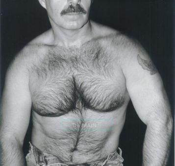 Athletic In shape Guy Available for Body Rub m4m, 48