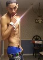 9InCh Hot Masc Hung n Discreet
