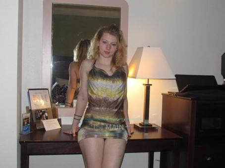 Irish cutie back in town, 21