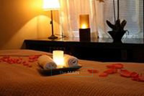 --- { Busty } ---- { Eb0ny } --- { * |-- Sensual Massage ---| * } ---{Curves} ---{Beauty }, 23