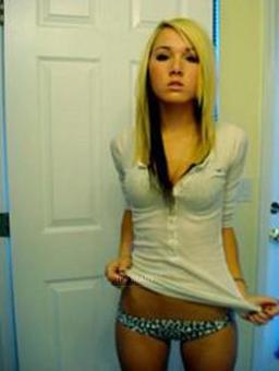 ? SEXY ? Lil? HoTie? BlOnDe ( 1OO % ReAL ), 20