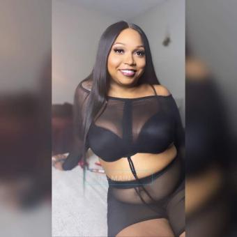 Big titties good booty and throat, 23