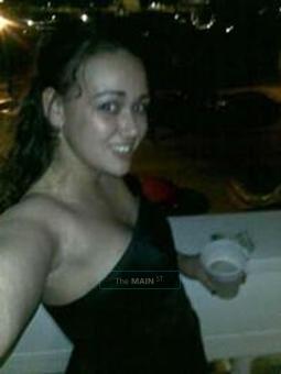 402-714-6553 this girl is phony and a scam DO NOT CALL! BEWARE, 40