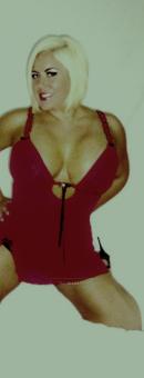 Sensual Massage by a Stunning Blonde Bombshell, 35