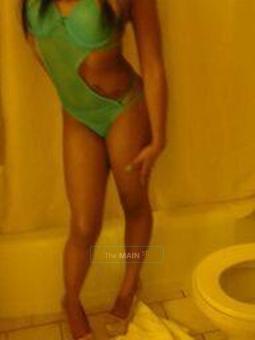 Three sexy young black woman out and ready to please with pleasure like no other.ðŸ’‹ðŸ’‹ðŸ’‹, 25