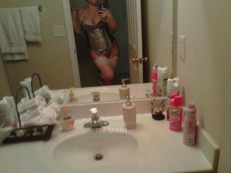 Special sensual P_R_O_ST_AT massage for men who likes extra, 44