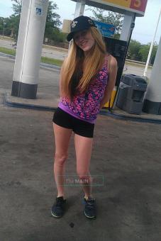So amazing, come see this pretty young thing!, 23
