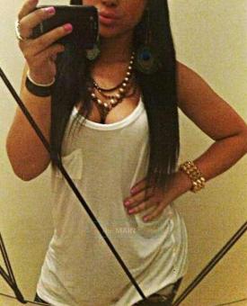 TOO MANY SEXY GIRLS TO PICK FROM... Erotic sensational all over rub 215-251-6352 happiness, 19