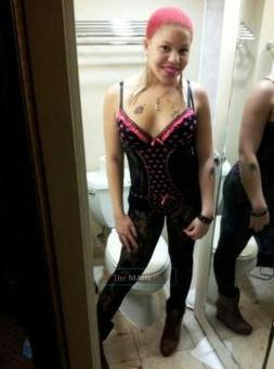 ????¦¦???? Ms. Strawberry ????¦¦????Perky ( O ) ( O ) ? Round BooTY RedBone . Erotic, 20