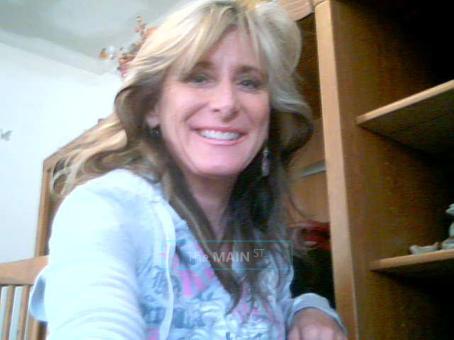 Surrender Your Stress to an Expert ! Call 817-812-8090 for Donna today, 50