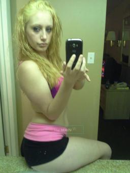 *HOTT*SEXY *BLONDE* *ready*to*PLAY* *with*a *CRAVING *2* pleaseâ€¢ 2Bunnie* *specials* *available!, 22