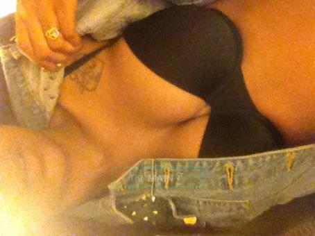 Super Fre@ky Ethiopian & Indian C@li girl!! You wouldnt want to miss out!!, 22