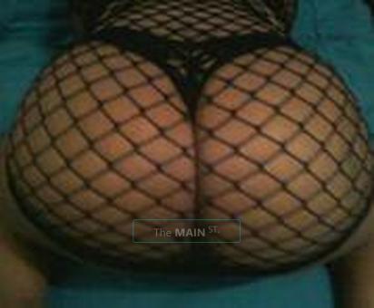 Thick in all the right places/ bootylicous