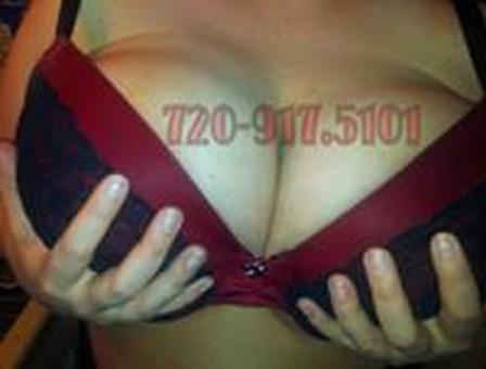 *******Pretty Face~Crazy Curves & HUGE All Natural 38DDDs***, 34