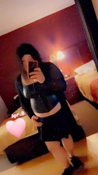 Lets Chill???? CHUBBY TSGIRL ?????? / ??1??2??0?? QV ??1??5??0?? 1/2 HR ??2??0??0?? HR ????, 25