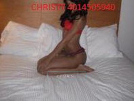 LET my HANDS Caress Your STress away, Sensual Mutual Massage , LOoking 4 A older Gentlemen to SPOIL, 26