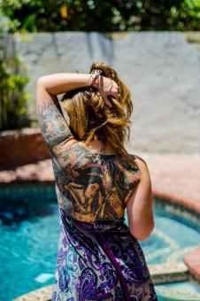 Incall Curvy Dirty blonde California Girl, 25