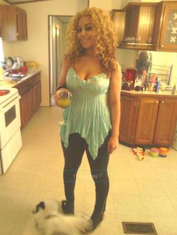 ((REAL MODEL $PECIAL)) New in town MIXED Blond Bombshell, 19