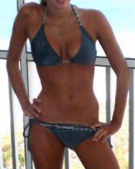 Gorgeous Fit Female Offering Full Body Massages, 25