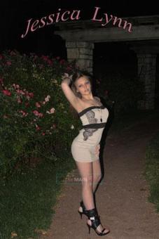 ?Vip CompAnion?I can keeP you WarM... SexY liL snoW buNNy, 23