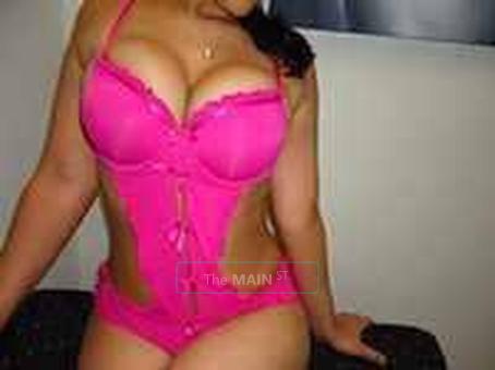 Great Reviews.... Awesome atmosphere... Hot Girls, 23