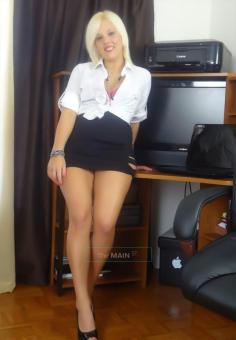Blue Eyed Blonde available Nashille, 19