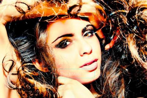 ****N_U_D_E___ N--U--R--U __PLEASURE**** Body-2-Body SLIDE **** Busty __EUROPEAN****, 23