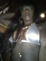 big breast, nice butt come play with me now chocolate and come get it 2 roses for every hour!!!!