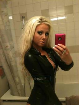áƒ¦ (Â¯`vÂ´Â¯) áƒ¦ INCREDIBLE HOT BLONDE BARBIE áƒ¦ (Â¯`vÂ´Â¯) áƒ¦, 21