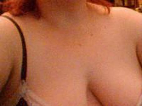 @~~~ SENSUAL MASSAGE w/Mature Redhead ~~~@, 47
