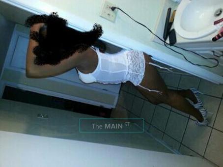 ~~~Your Barbie Awaits For Your Massaging Needs ~~~~~~, 21