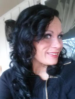 Young Sexy and new to town---HAPPY HOUR SPECIALS RIGHT NOW!!!!!!!, 22