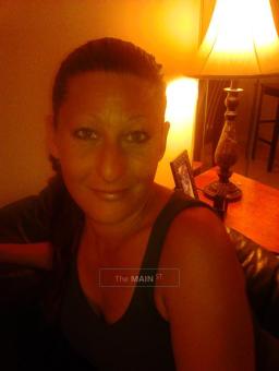 HOT GREEN EYED girl now Blonde !! Natural tan thin Private home!!" Specials today"!!, 38