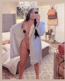 TRANSEXUAL Curvy Thick Latina - 100% Real -, 25