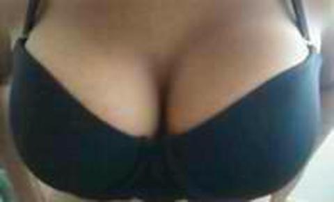 ¦ ¦ CuTiE¡! BiG bOoTy! ¦ ¦ * ?Ebony &Italian??*?-*¦ ¦ *?100** Special! *•. *•.* ¦ ¦?CaLL Now!, 25