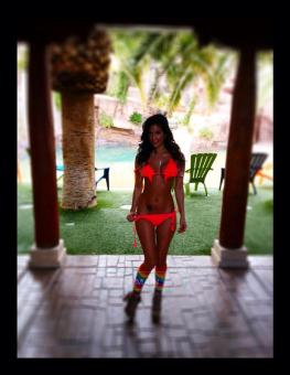 Jasmines second getaway, 22