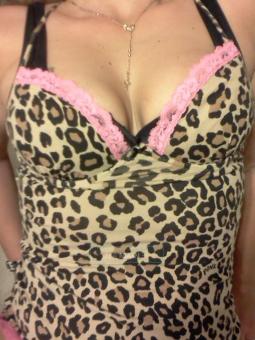Busty blue eyed blondie waiting for you ;), 24