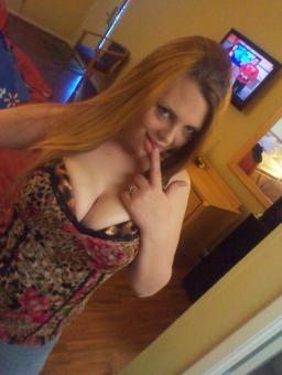 *** baddest bitch in town *** hot blonde bombshell***, 21