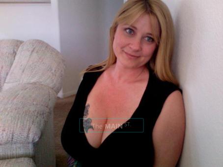 Sweetheart BECKY ~ Beautiful 36is ~ Sweet ~ Curvy ~, 38