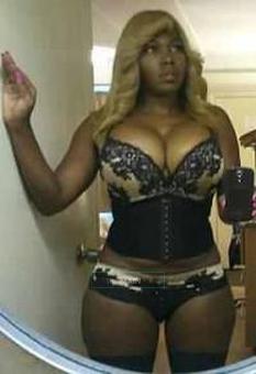 ** 100%REAL ** -> -> -> Am I The Only TS With REAL Pix On BACKPAGE ? ? ?, 25