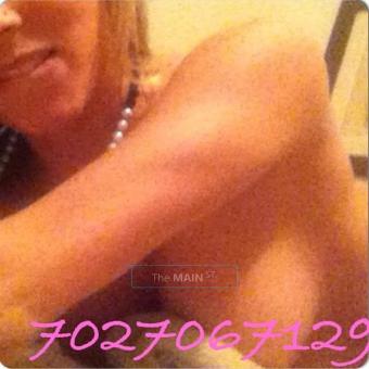 Blonde && beautiful, 21