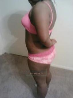 Mature Gentlemen and Military Only..! specials for massages.!, 18