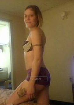 Nude, erotic, massages with lots of satisfying affection., 28