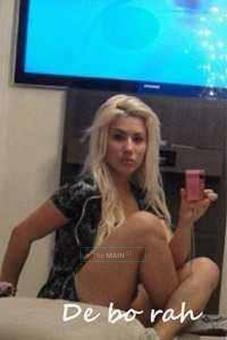 â€”>blonde (long, silky) â€¢â€¢I wouldlovenothing more than to be your chosen companion!, 21