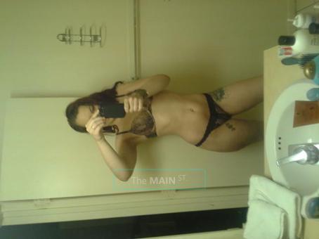sexy selana is back come play withme, 25