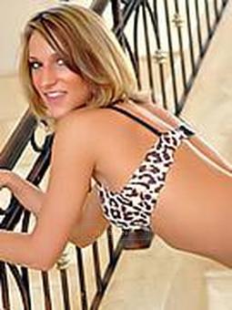 Gorgeous young blonde hottie,A must see,100% real pic,u have never seen me, 24