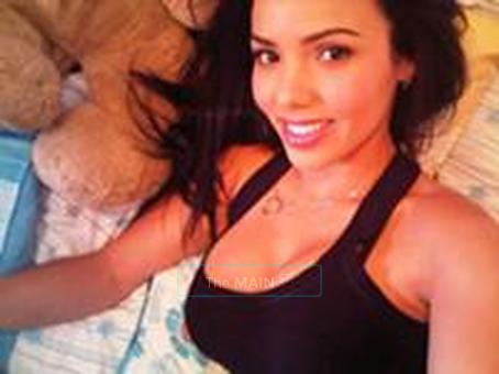 busty brunette, 22