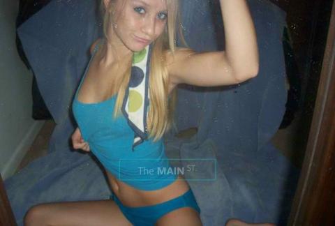 ALL-AMERICAN (BLONDE) ++++ (SEXY) ++++ Girl-Next-Door, 22